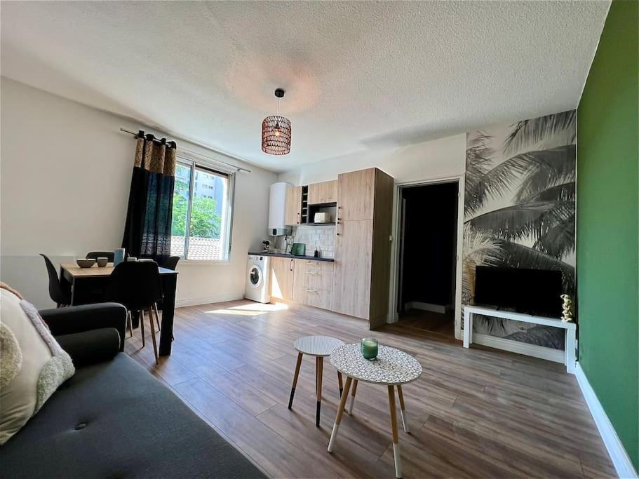 L Europe Apartment Montelimar Exterior photo